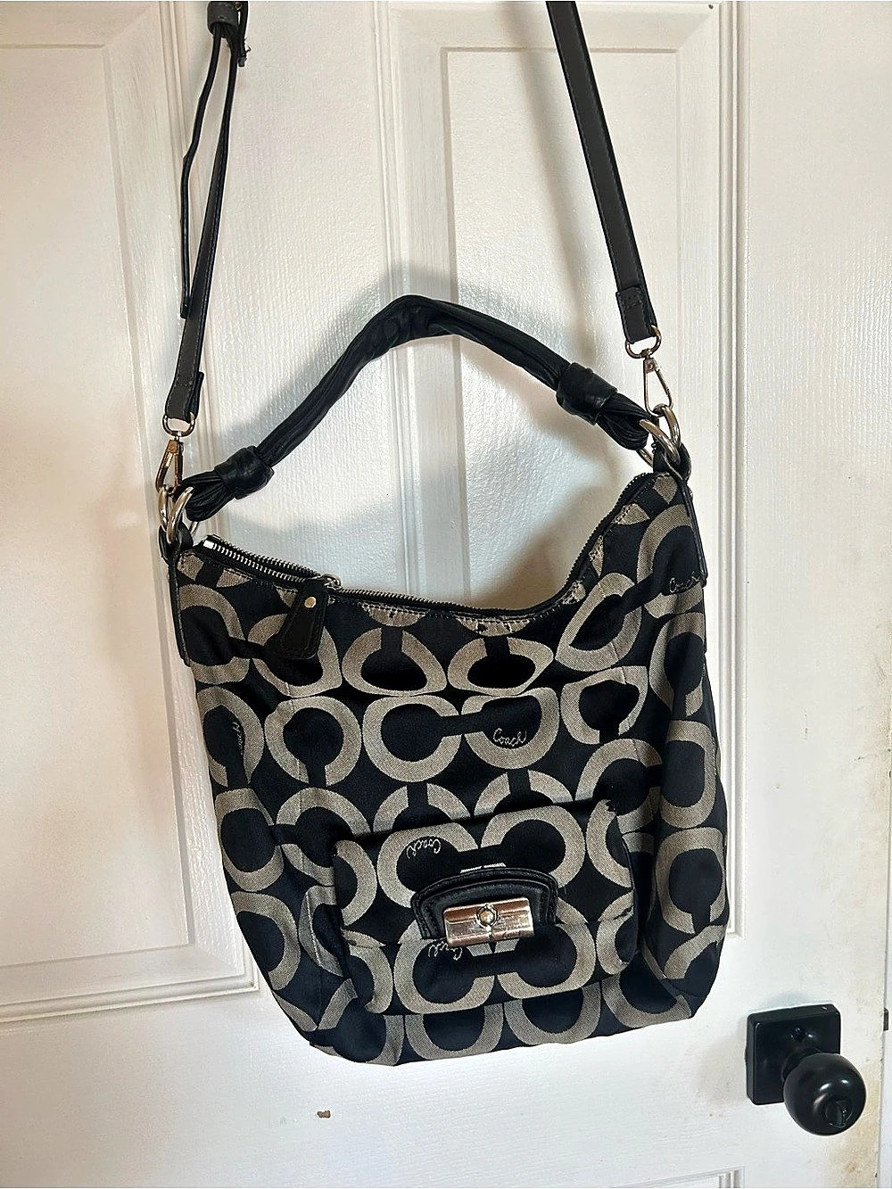 Vintage Coach Black & Gray Shoulder Bag